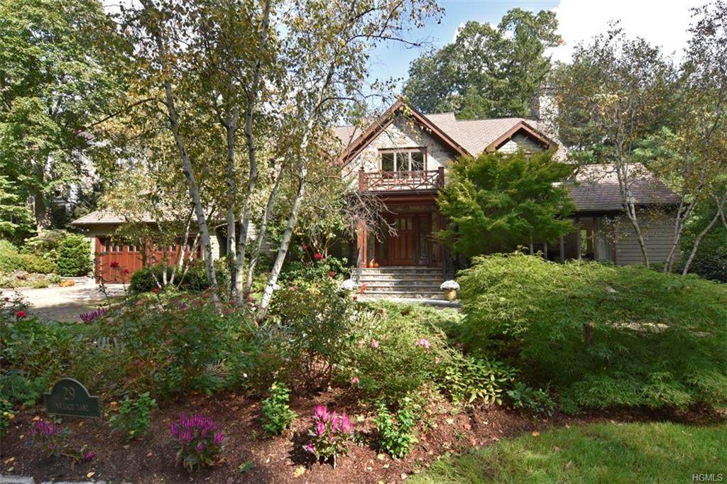 29 Village Lane - Photo 1