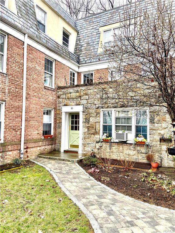 80 Pinewood Road - Photo 1