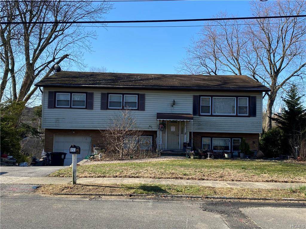 71 Parkview - Photo 1