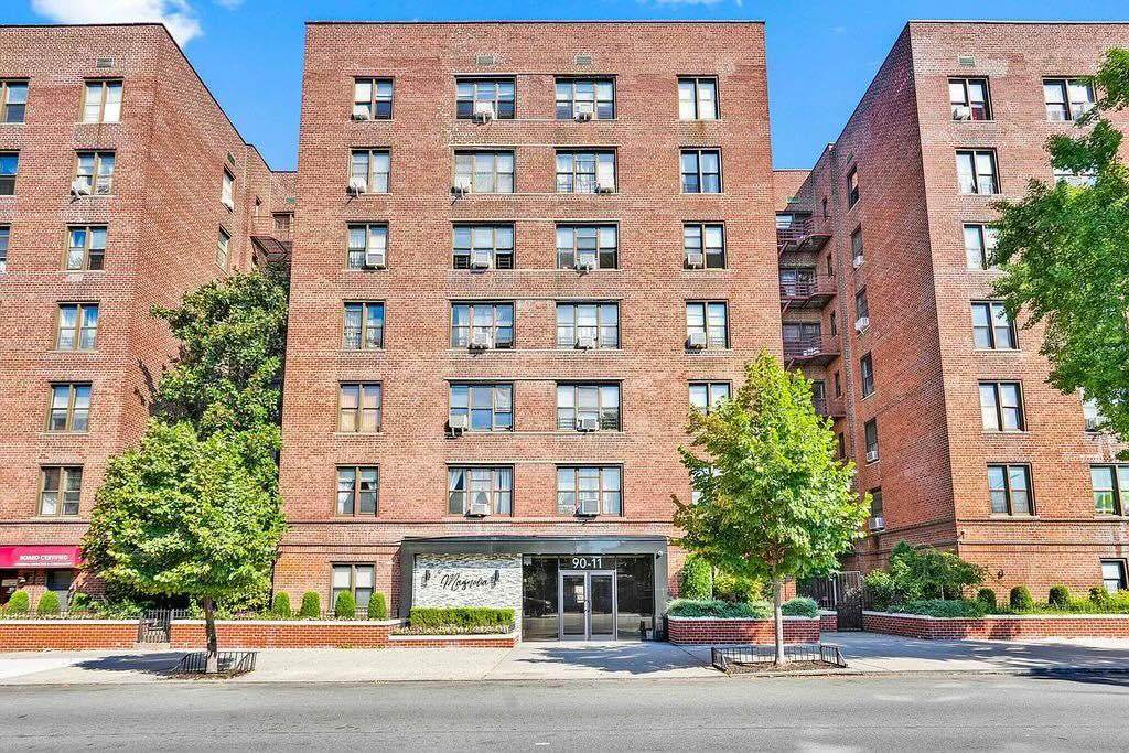 90-11 35 Avenue - Photo 1