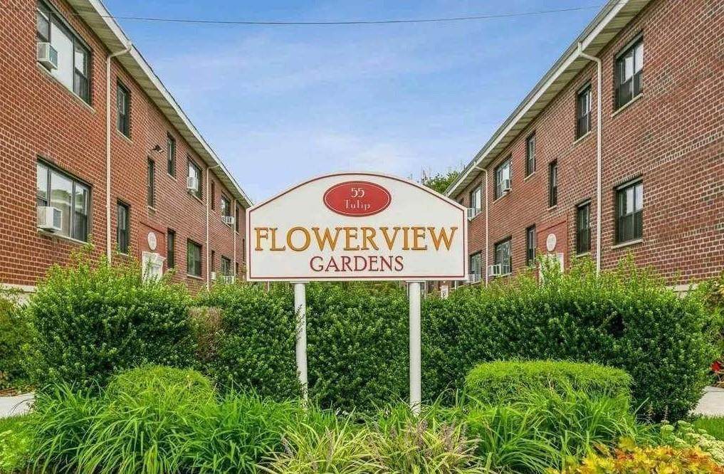 55 Tulip Avenue - Photo 1