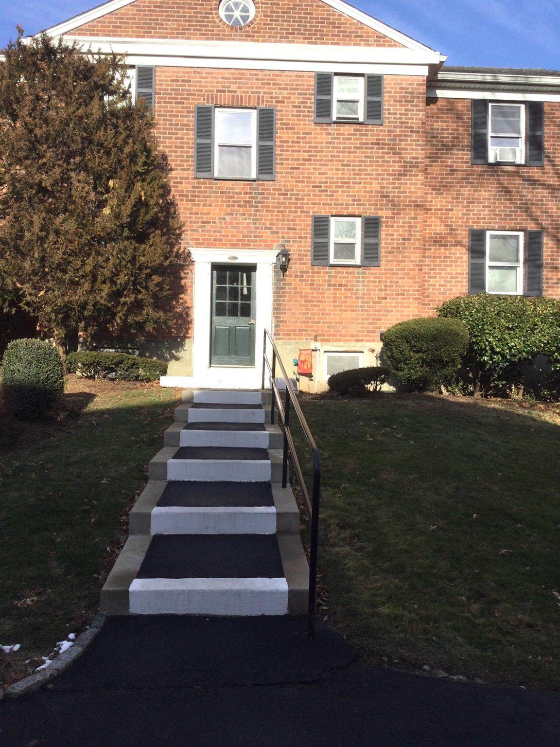 127 Highland Avenue - Photo 1