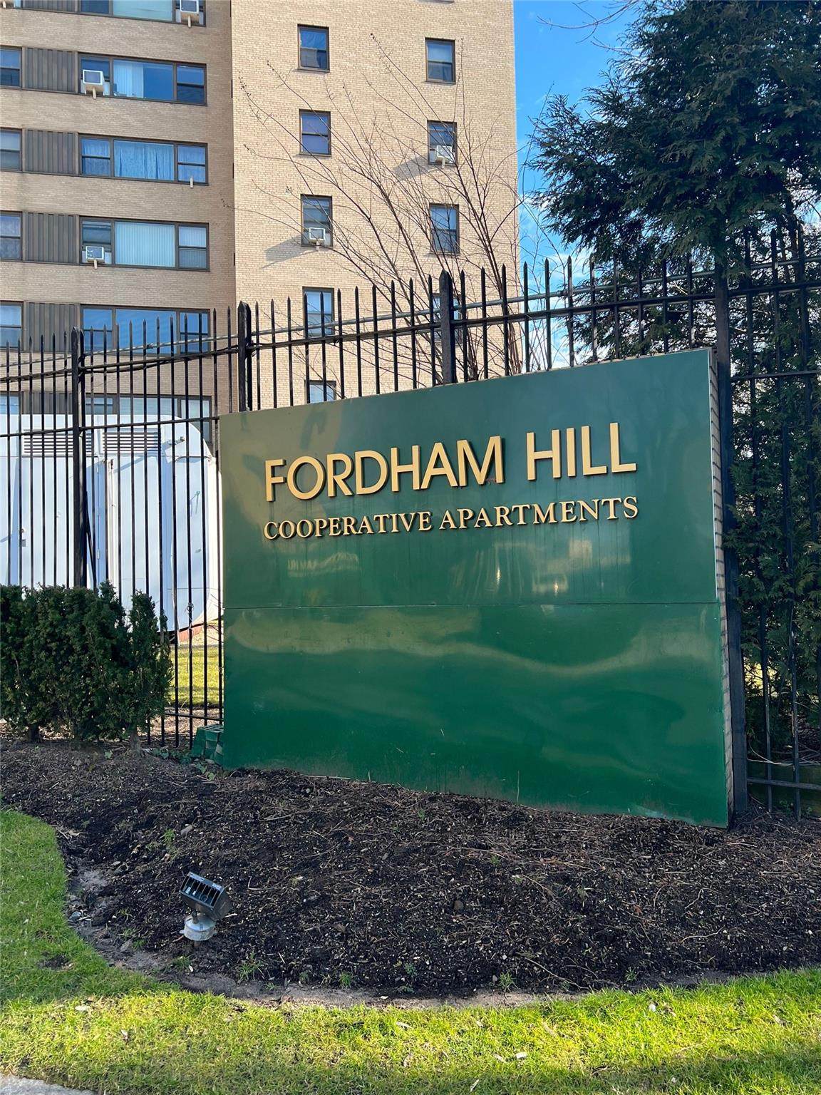 1 Fordham Hill Oval - Photo 1