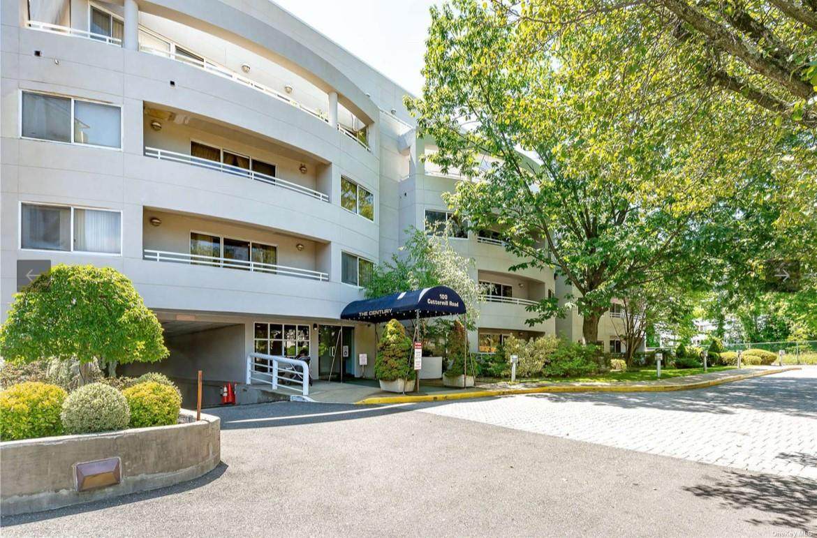 100 Cuttermill Road - Photo 1