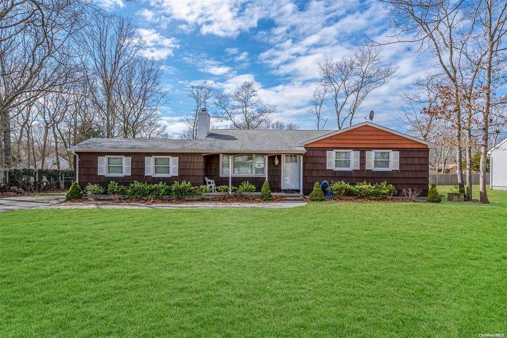 168 Tiana Road - Photo 1