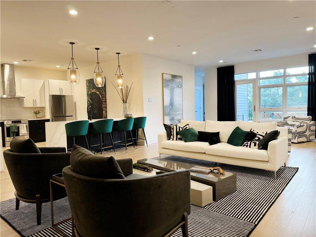 30 Beekman Street - Photo 1
