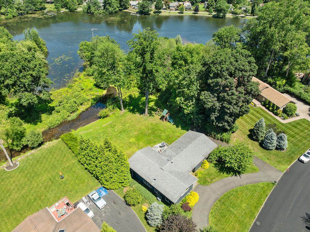 26 Woodhaven Drive - Photo 1