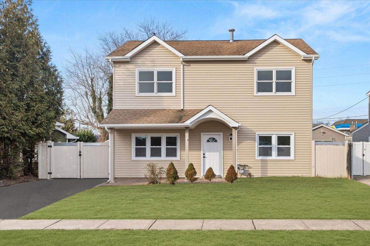 1470 Coolidge Street - Photo 1
