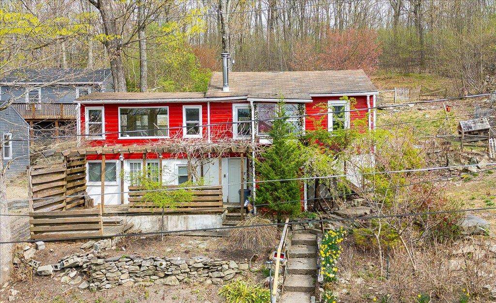 21 Lake Claire Drive - Photo 1
