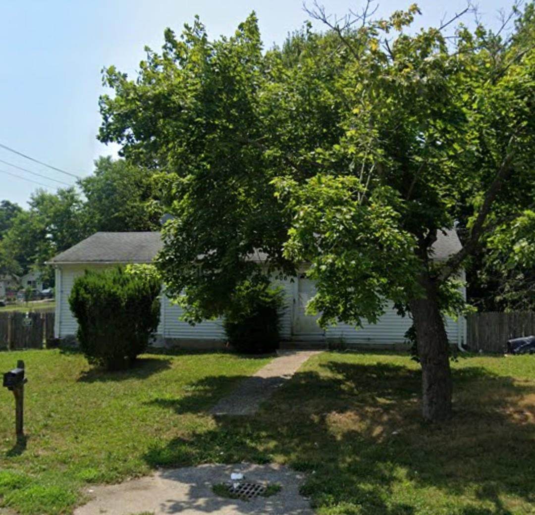 609 Meade Avenue - Photo 1