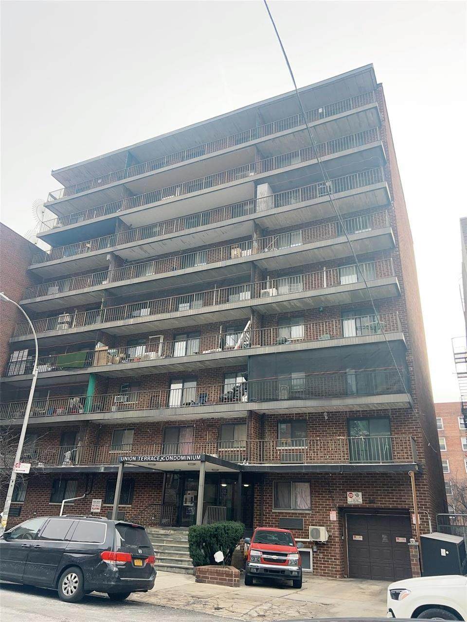 42-42 Union Street - Photo 1