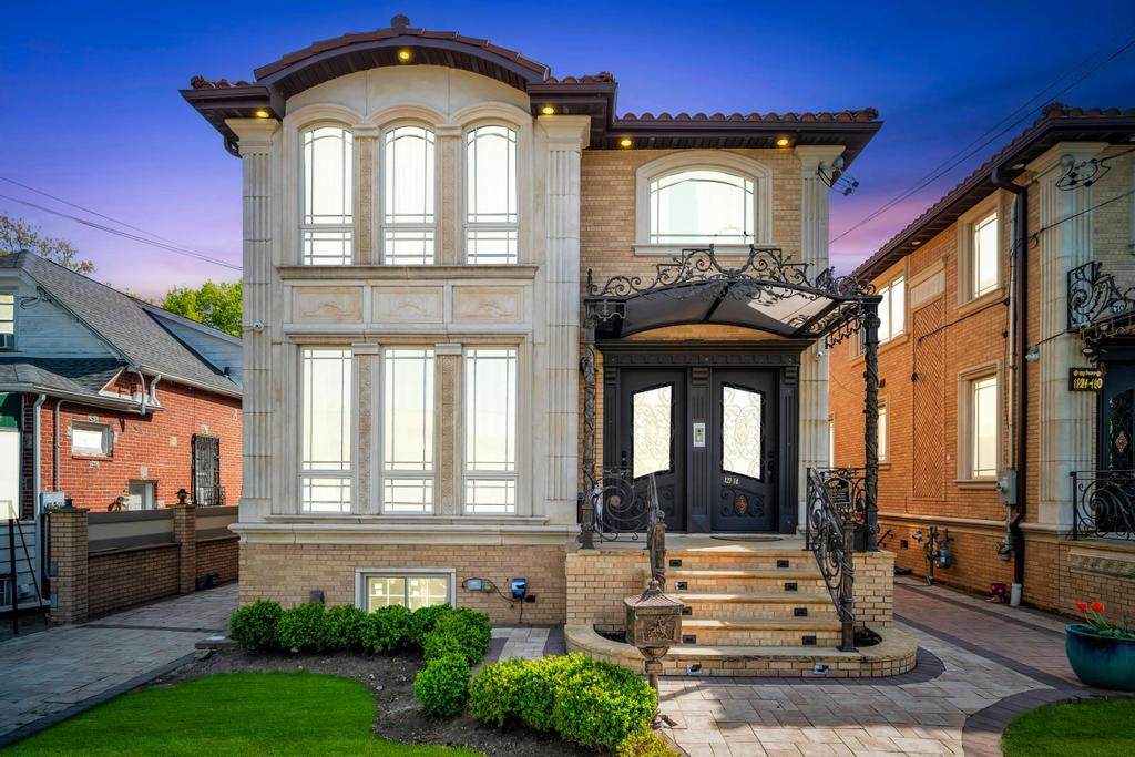 12114 149th Avenue - Photo 1