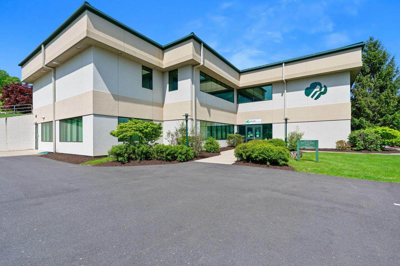 30 Scotts Corner Drive - Photo 1