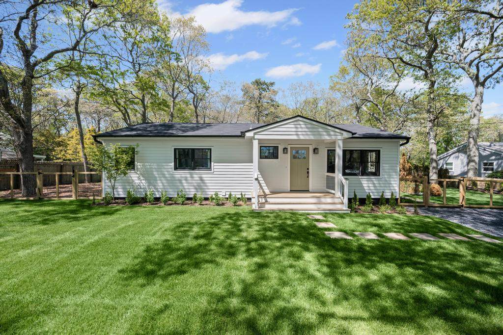10 Shinnecock Lane - Photo 1