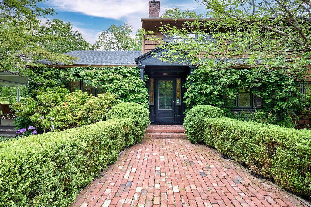 24 Cliff Road - Photo 1