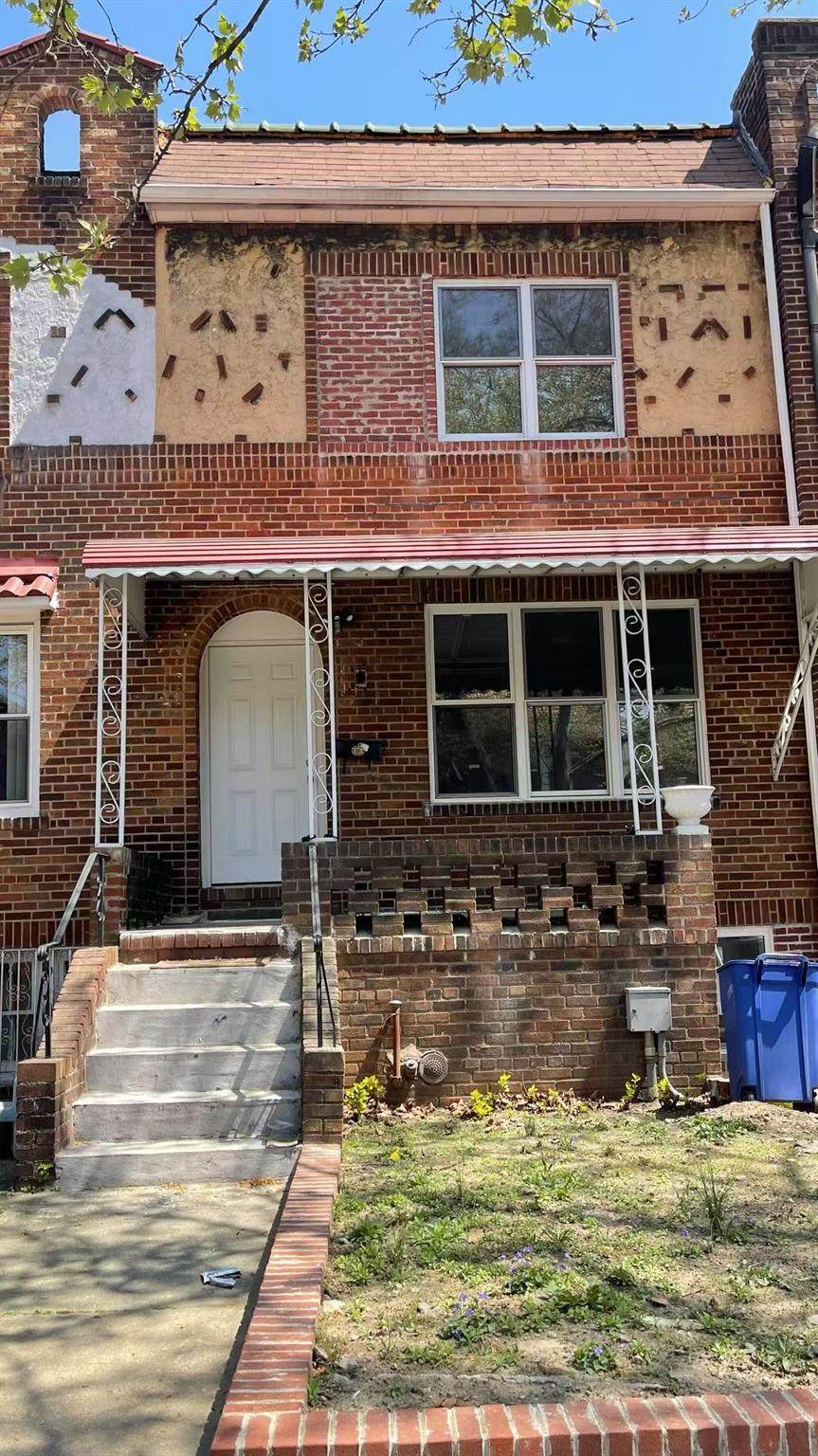1505 29th Street - Photo 1