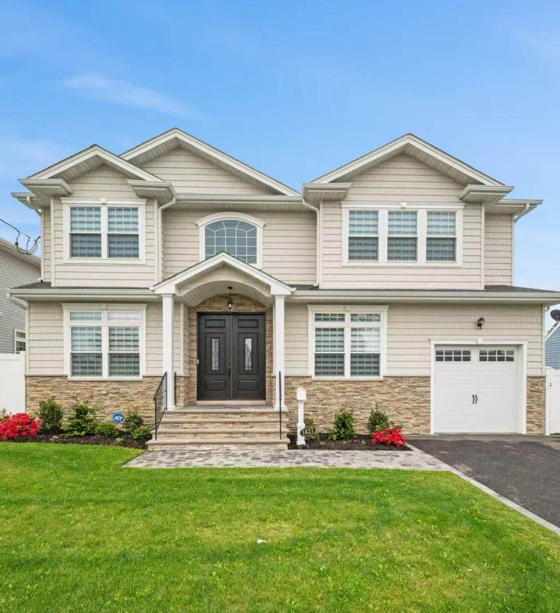 1427 Bellmore Road - Photo 1