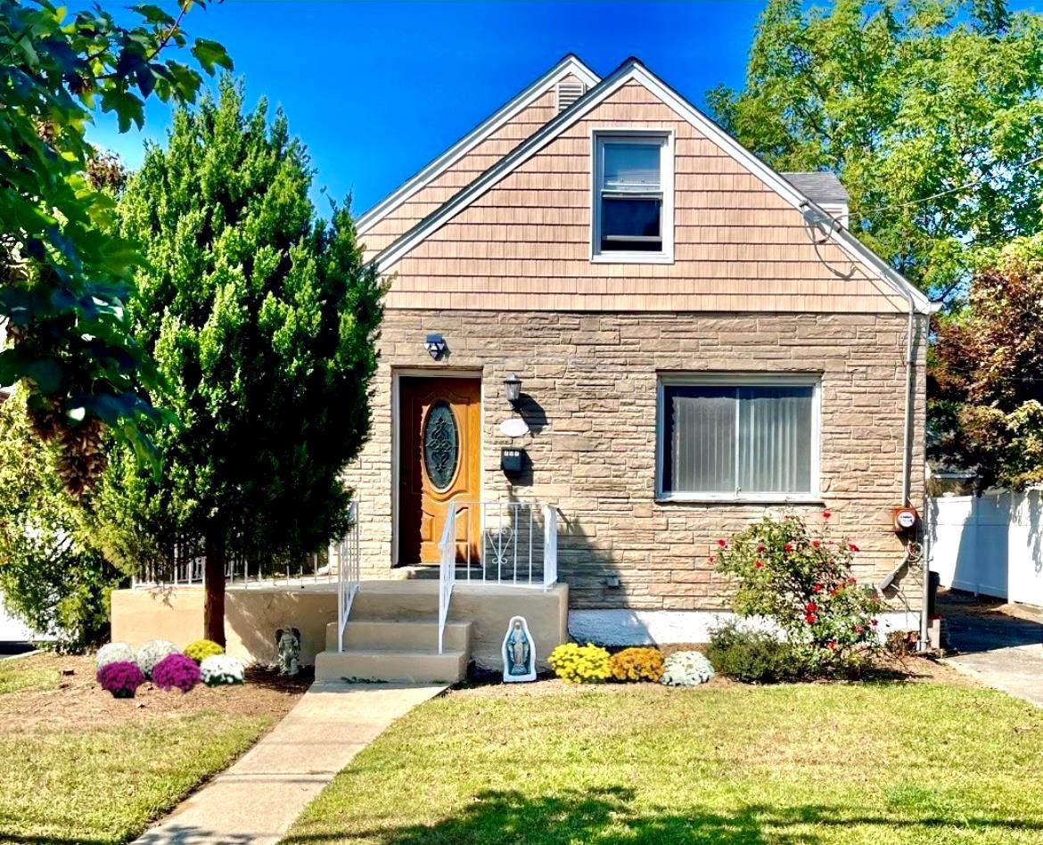 207 Wellington Road - Photo 1