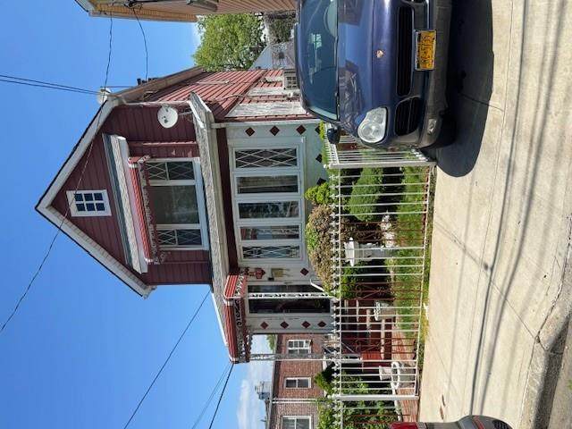 11711 168th Street - Photo 1