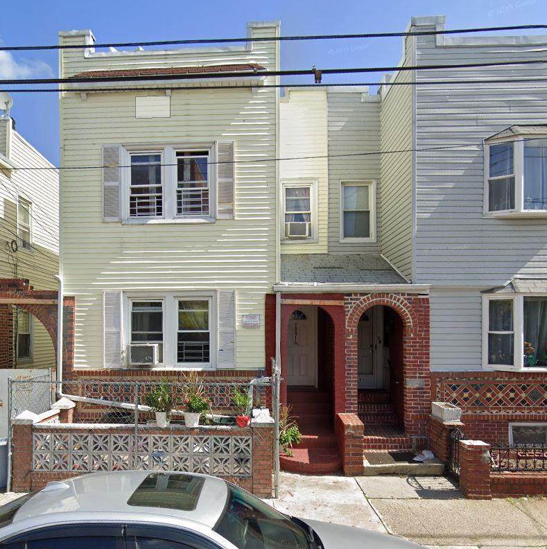 10919 127th Street - Photo 1