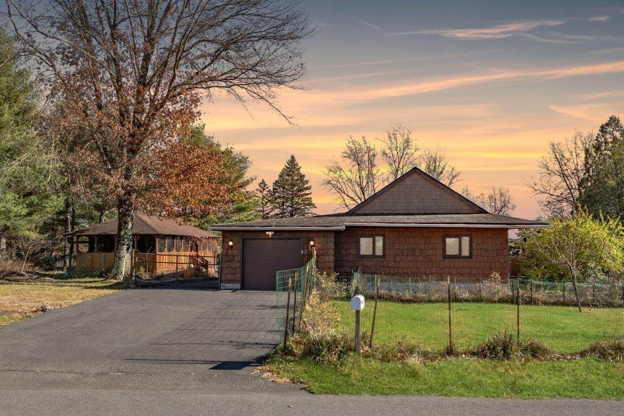 6 Medallion Road - Photo 1