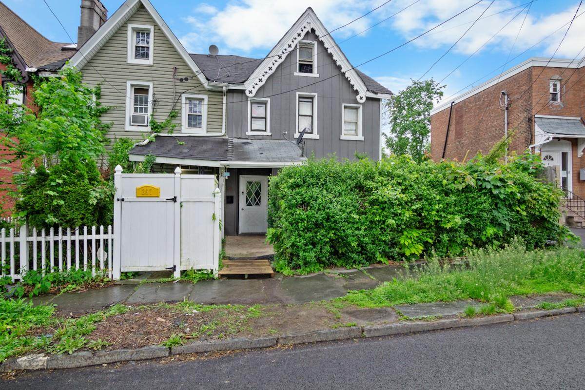 269 Powell Avenue - Photo 1