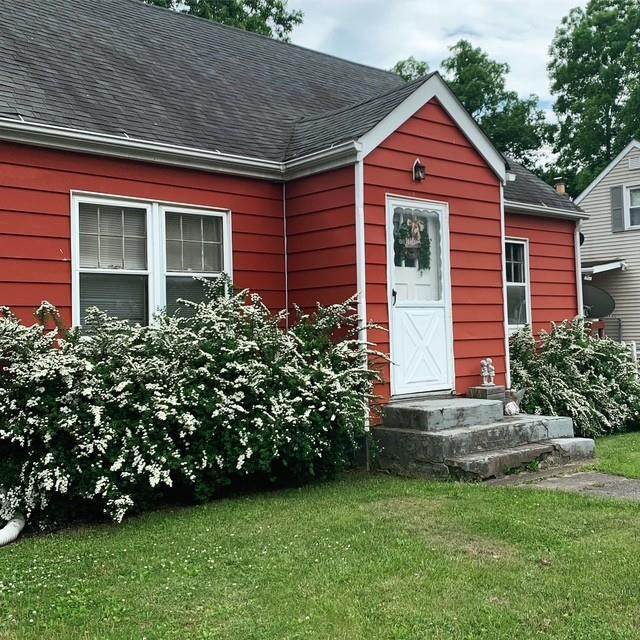 317 Wawayanda Avenue - Photo 1