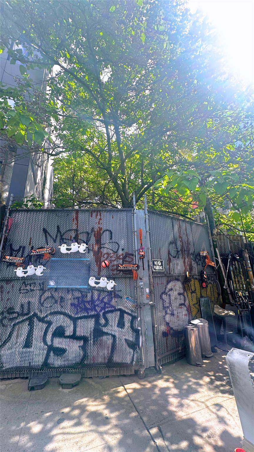 196 Clifton Place - Photo 1