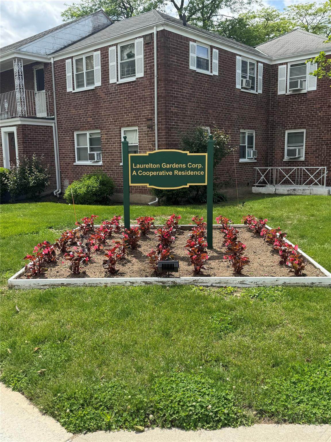 233-06 131 Street - Photo 1