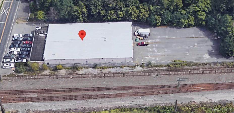 111 Railroad Avenue - Photo 1