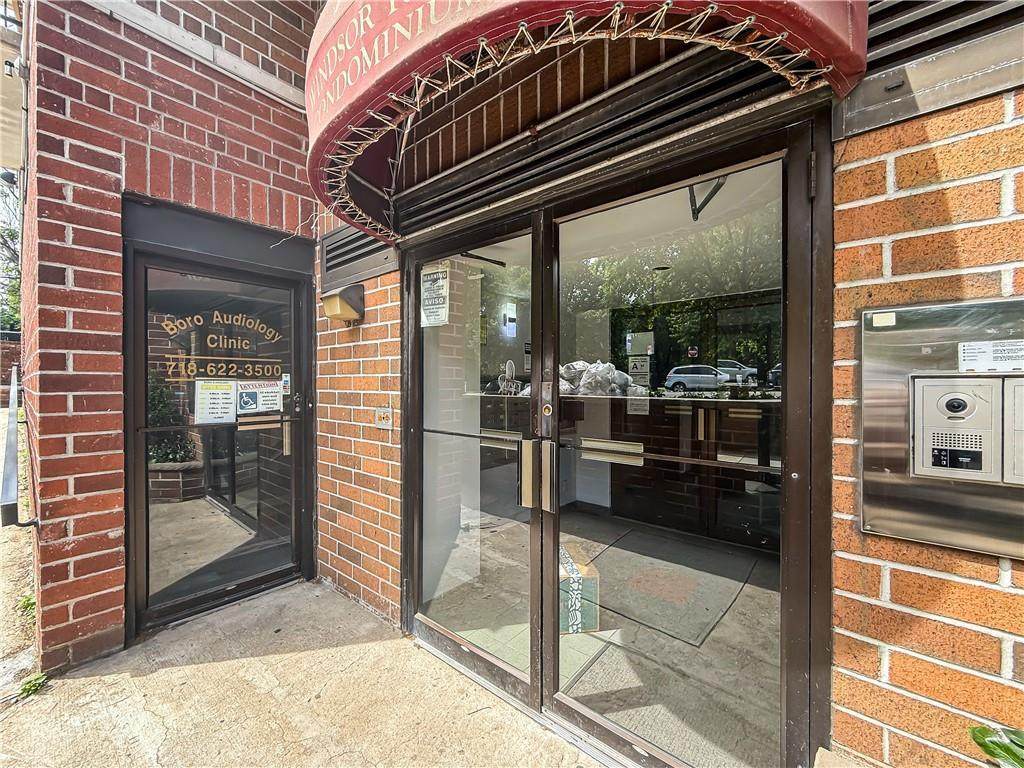 207 Prospect Park - Photo 1