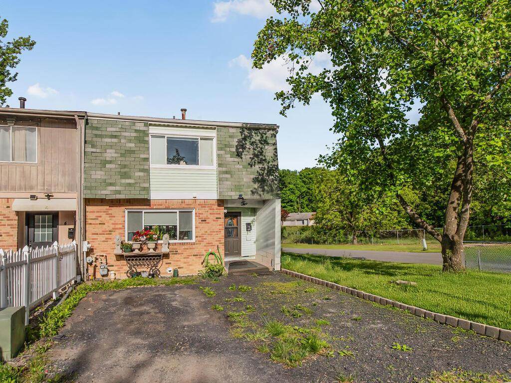 2 Rivervale Road - Photo 1