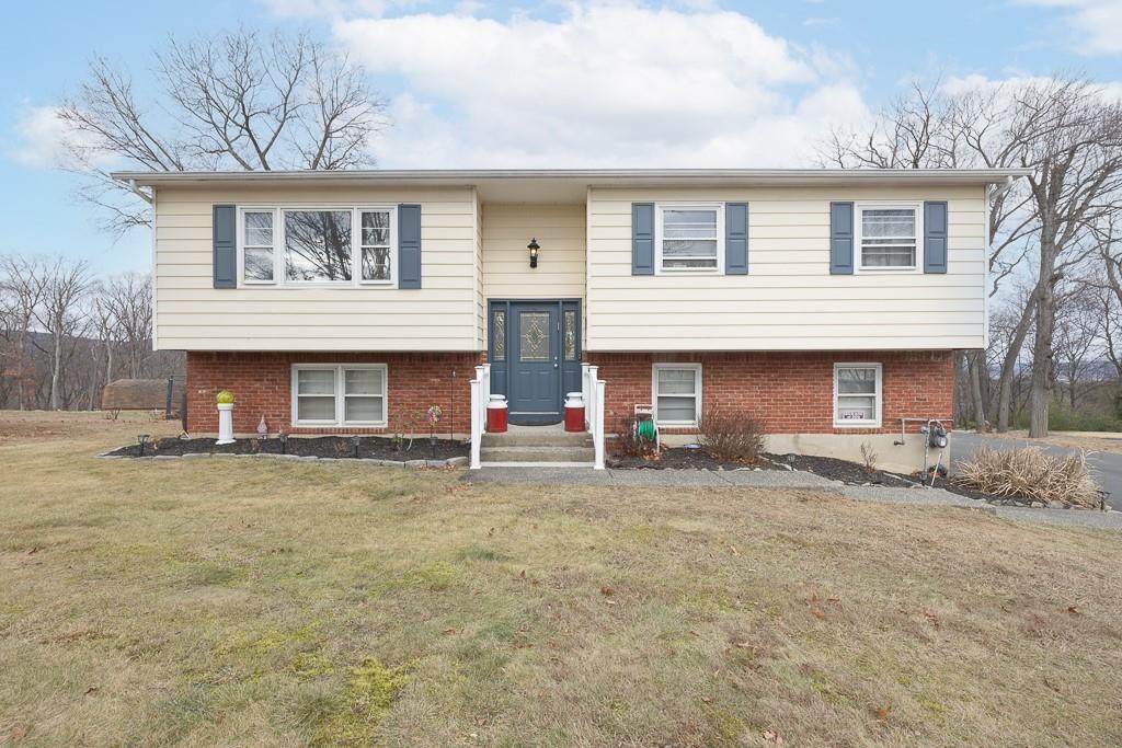 18 Woodrum Drive - Photo 1