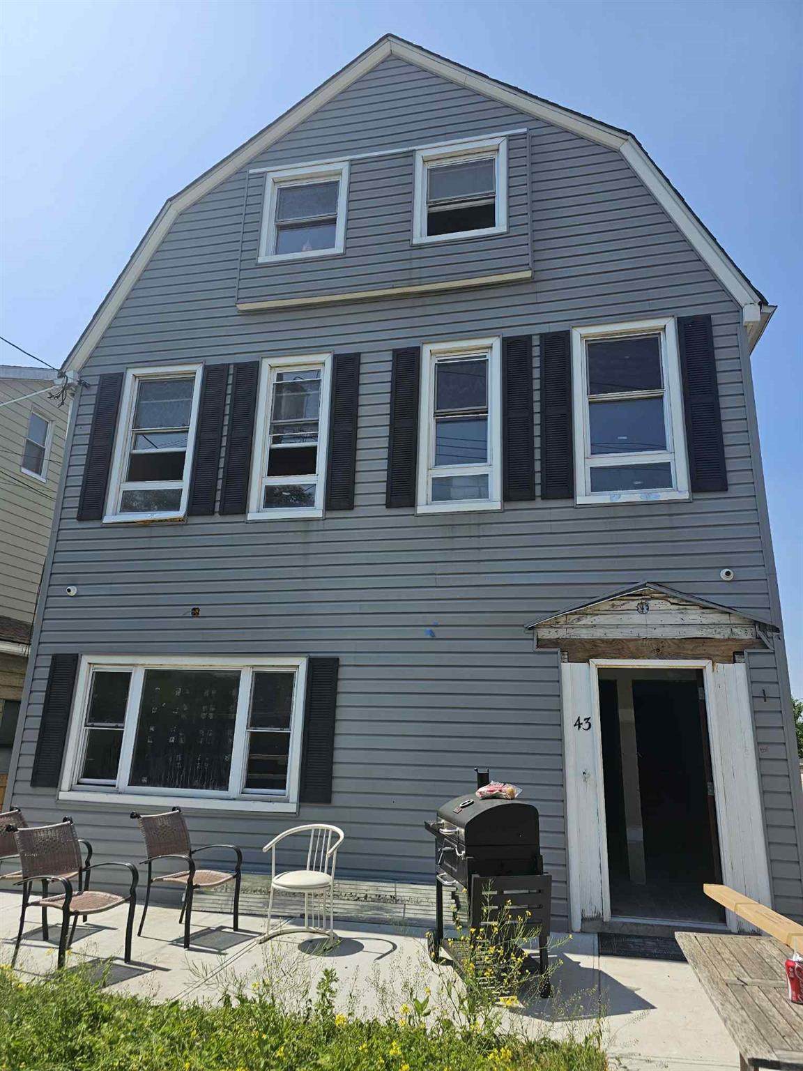 43 Belair Rd - Photo 1