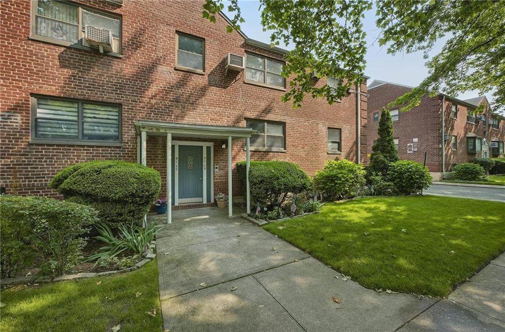 91-49 153rd Avenue - Photo 1