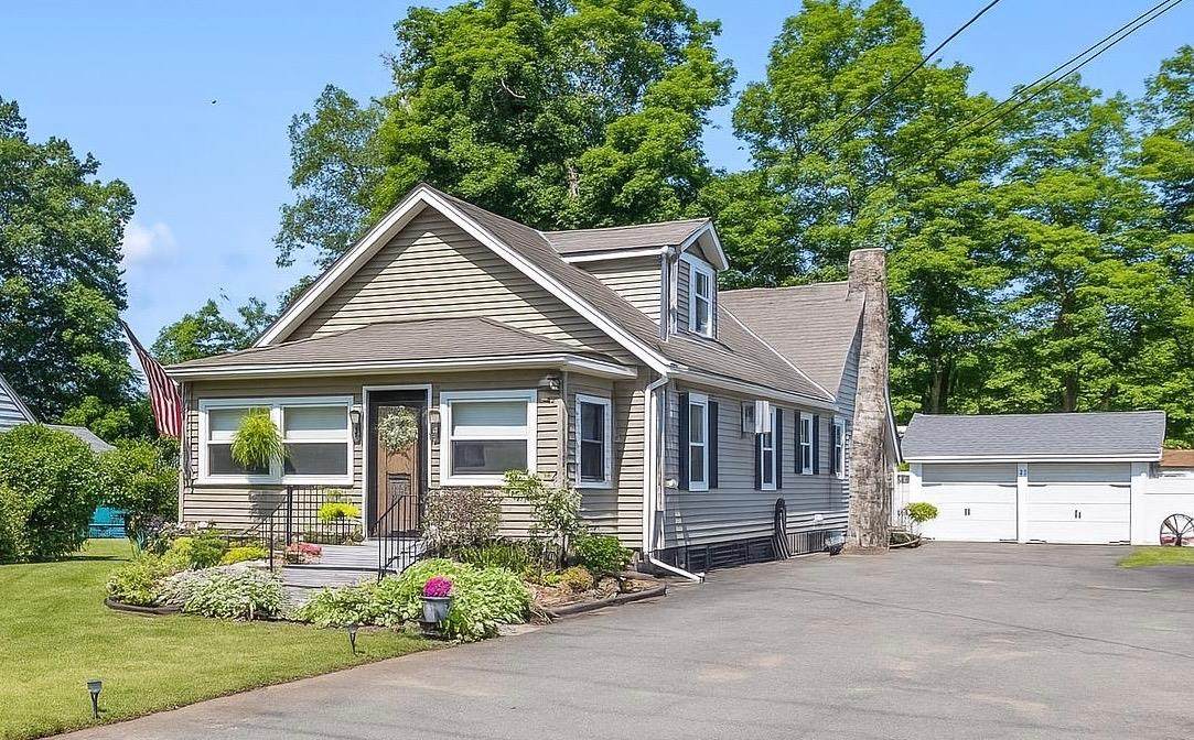 2755 Route 32 - Photo 1