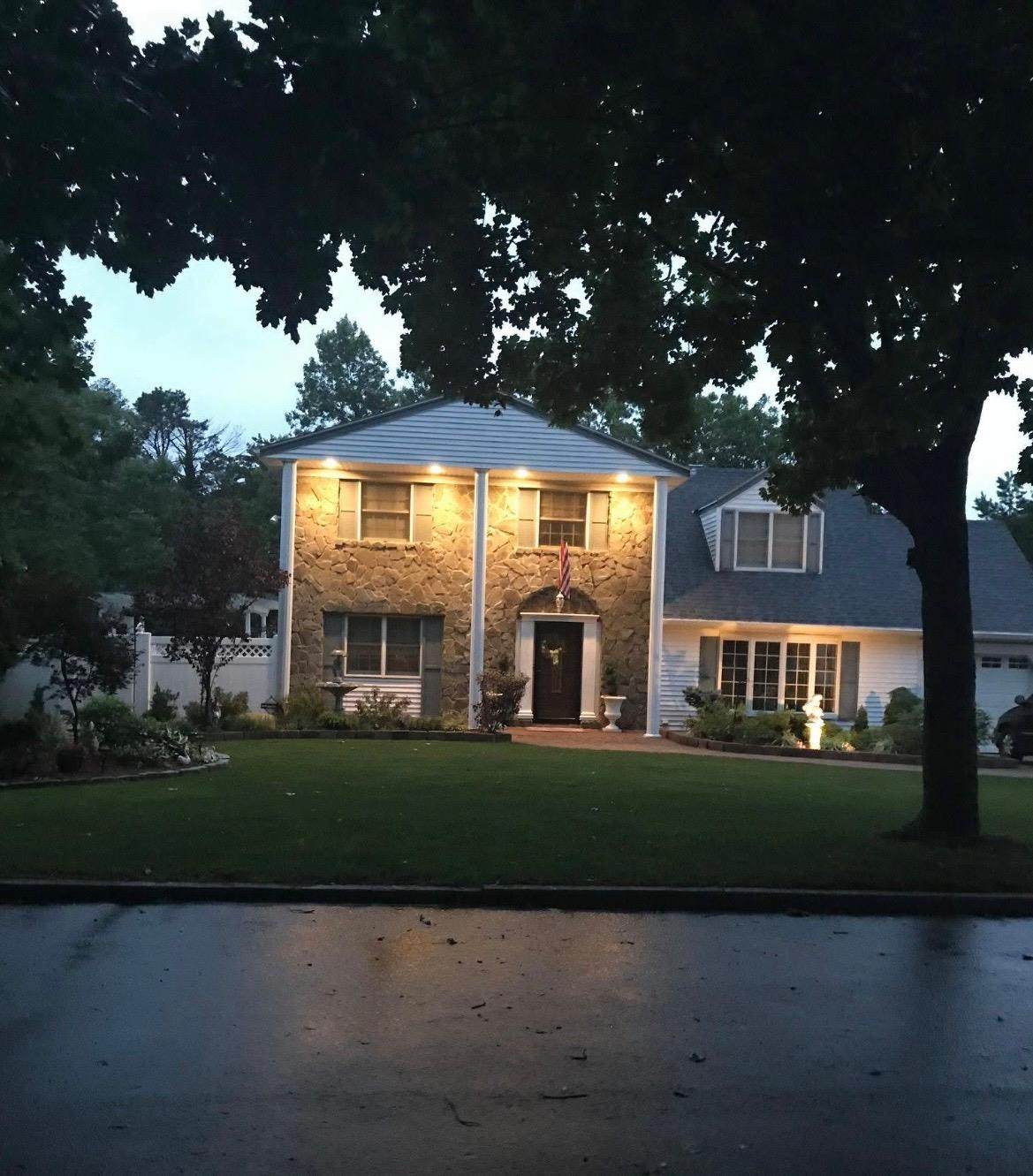 17 Wall Street - Photo 1