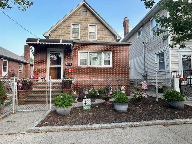 2916 Sullivan Place - Photo 1