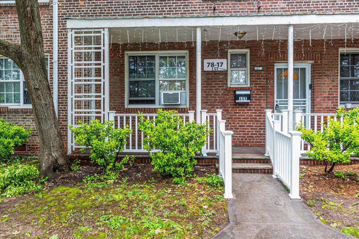 7817 Park Drive - Photo 1