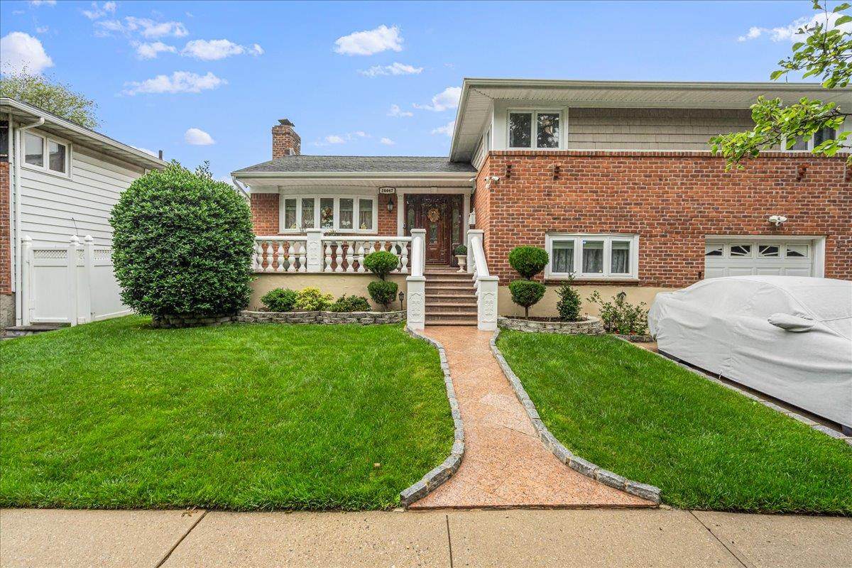 264-47 Grand Central Parkway - Photo 1
