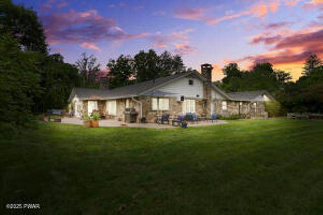 312 E Ann Street - Photo 1