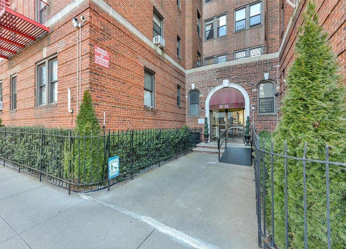 42-52 Layton Street - Photo 1