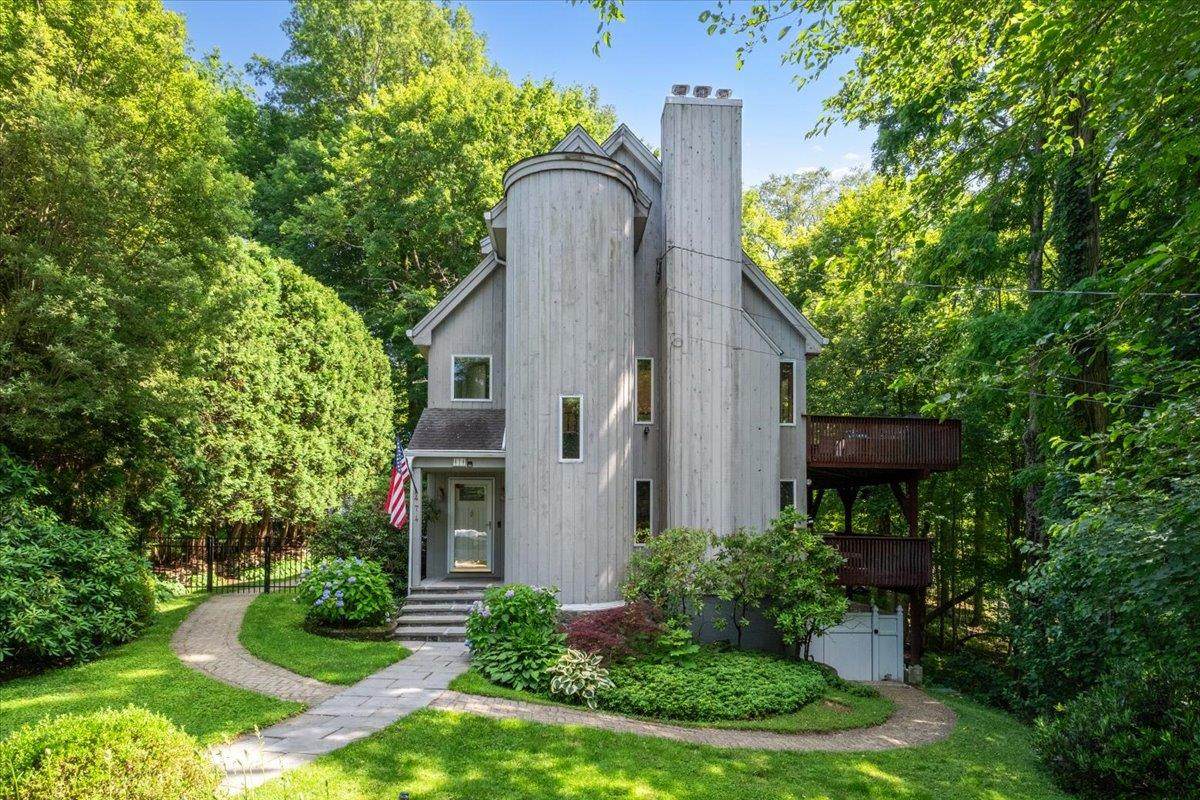 474 Swanson Drive - Photo 1