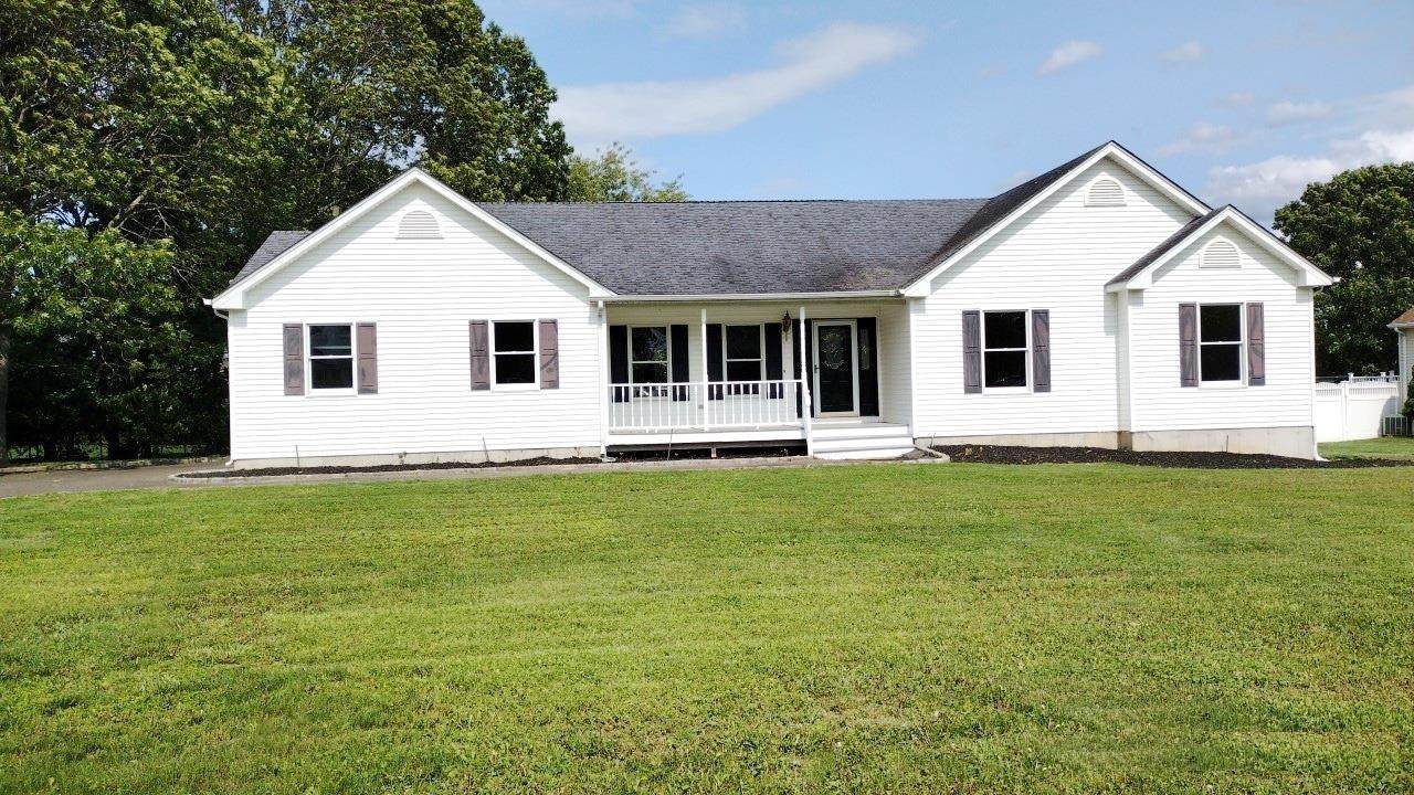 112 Fairway Drive - Photo 1