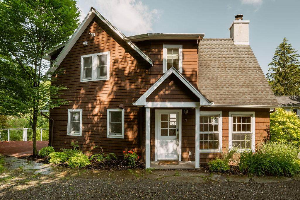 22 Corning Street - Photo 1