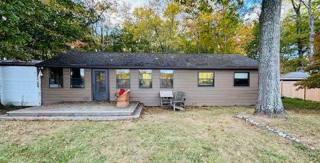 37 Lake Shore Drive - Photo 1