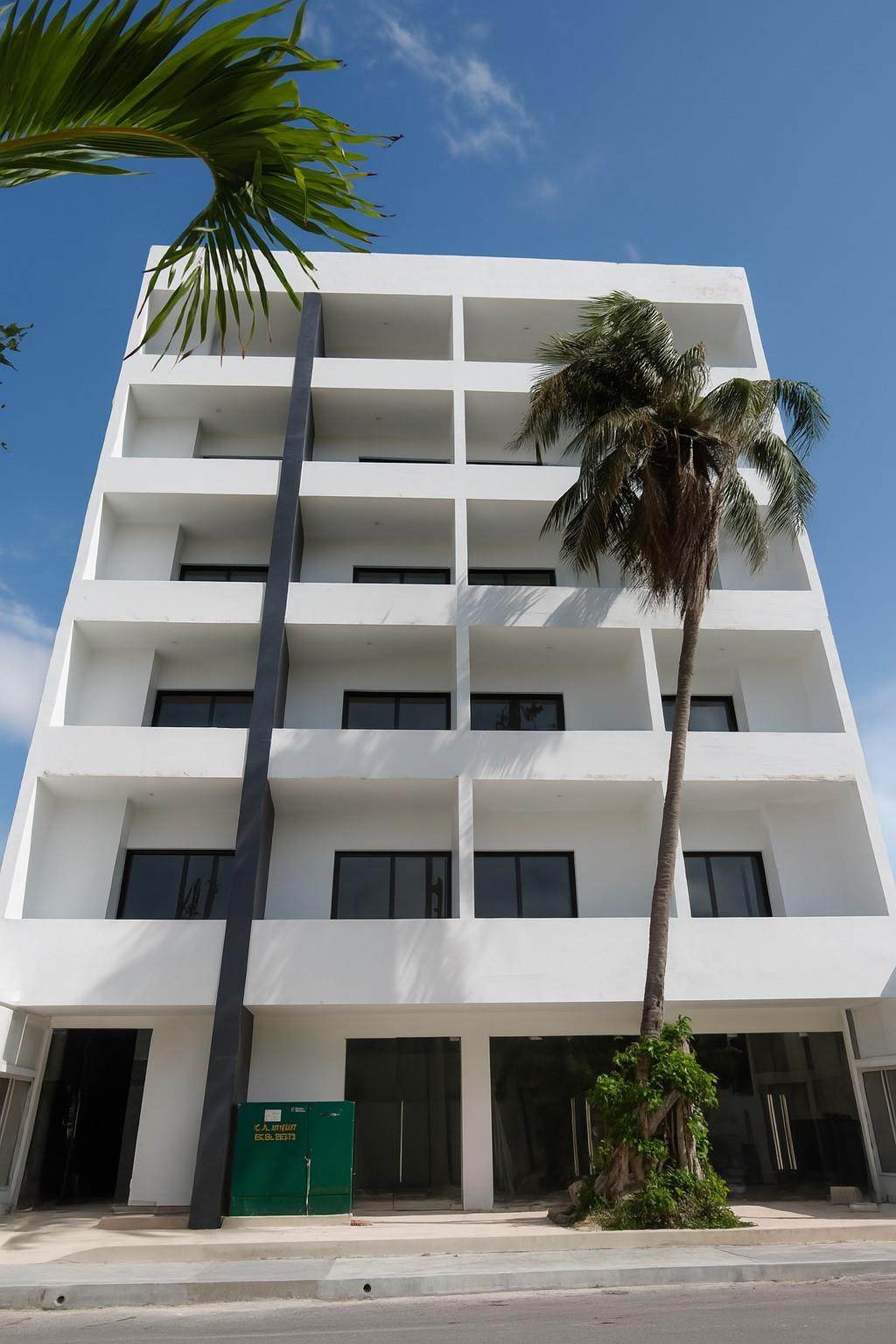 14 Rafael E. Melgar - Photo 1