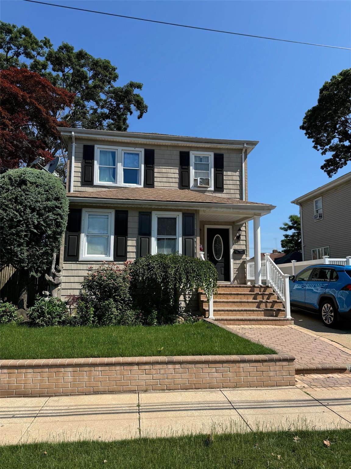 101 Harris Avenue - Photo 1