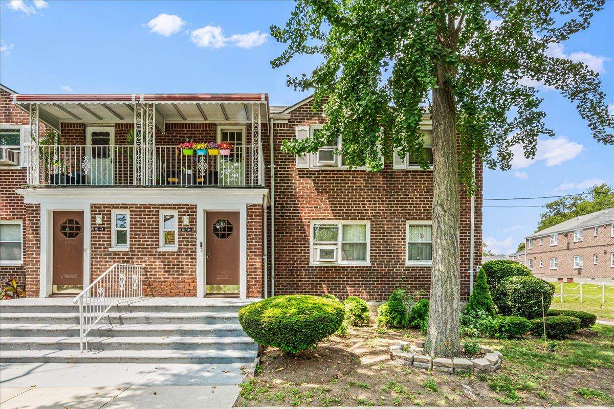 131-44 Laurelton Parkway - Photo 1