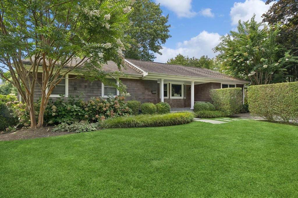20 Stratton Square - Photo 1